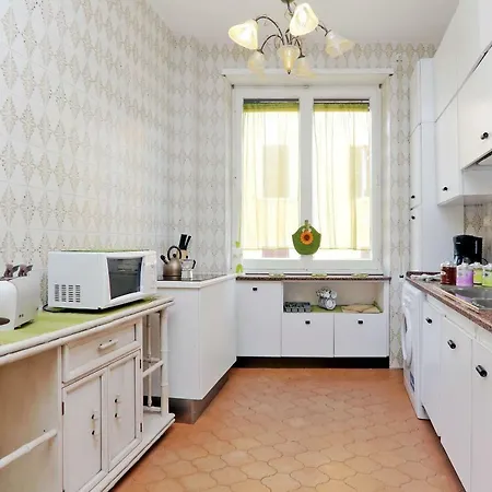 Apartment Marrucini Rom