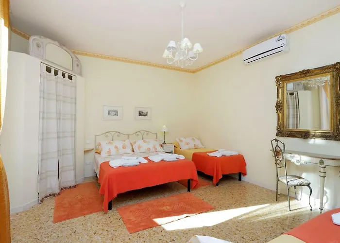 Marrucini Apartament *